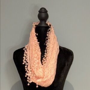 Delicate Lace, Endless Style!